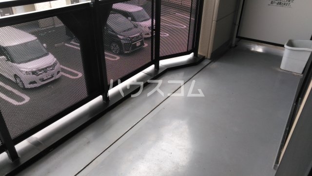 21/30 バルコニー