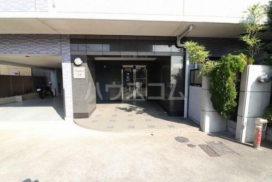 2/11 エントランス