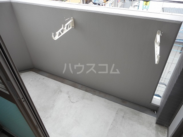 13/22 バルコニー