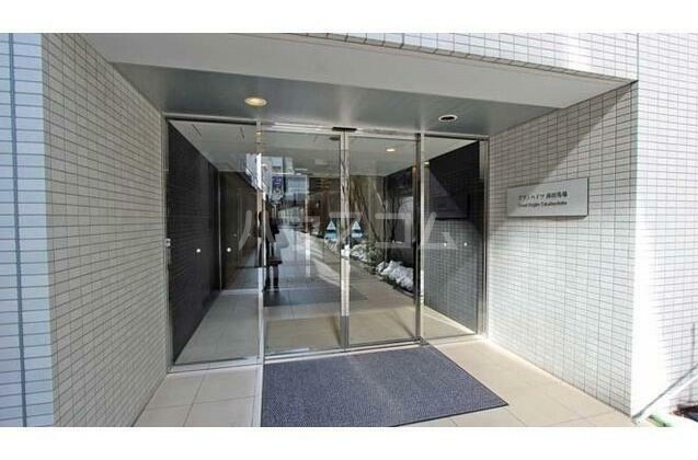 15/25 エントランス