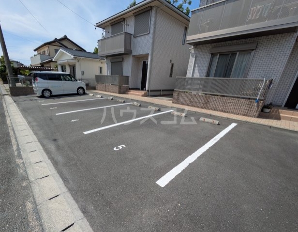 29/30 駐車場