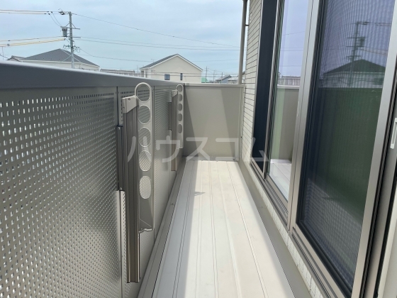 20/28 バルコニー