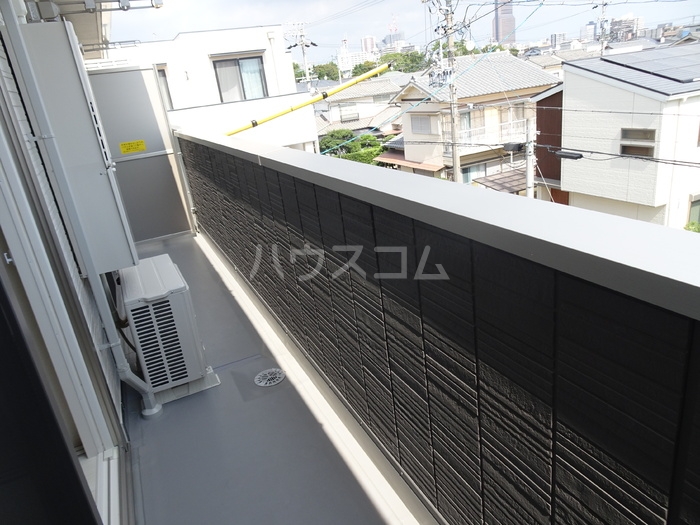 21/30 バルコニー