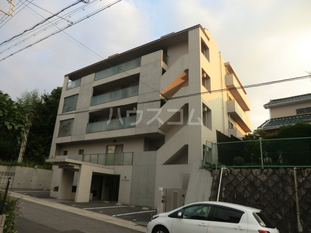 2/30 外観