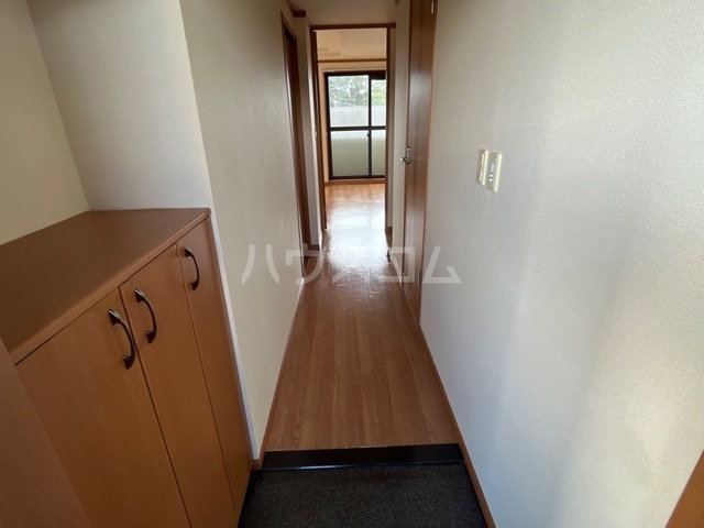 14/30 玄関