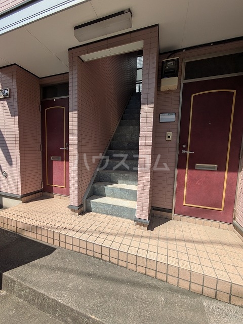 29/30 エントランス