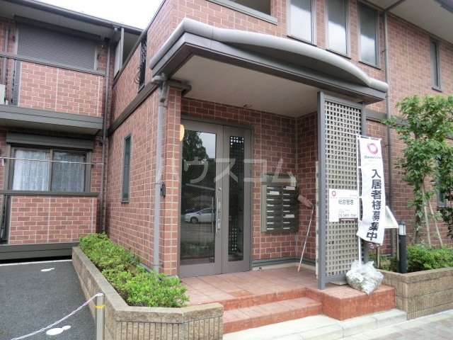 17/27 エントランス