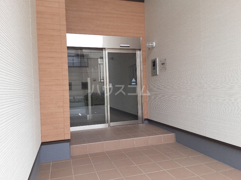 3/10 エントランス