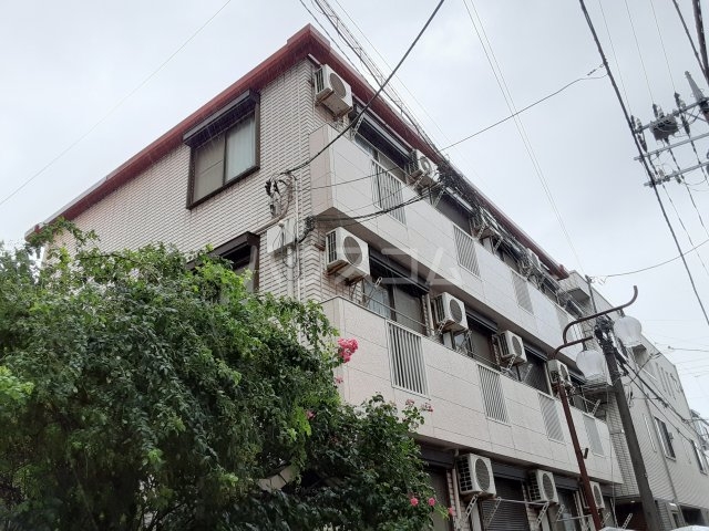2/4 外観