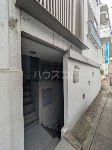 16/24 エントランス