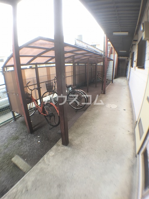 29/30 エントランス