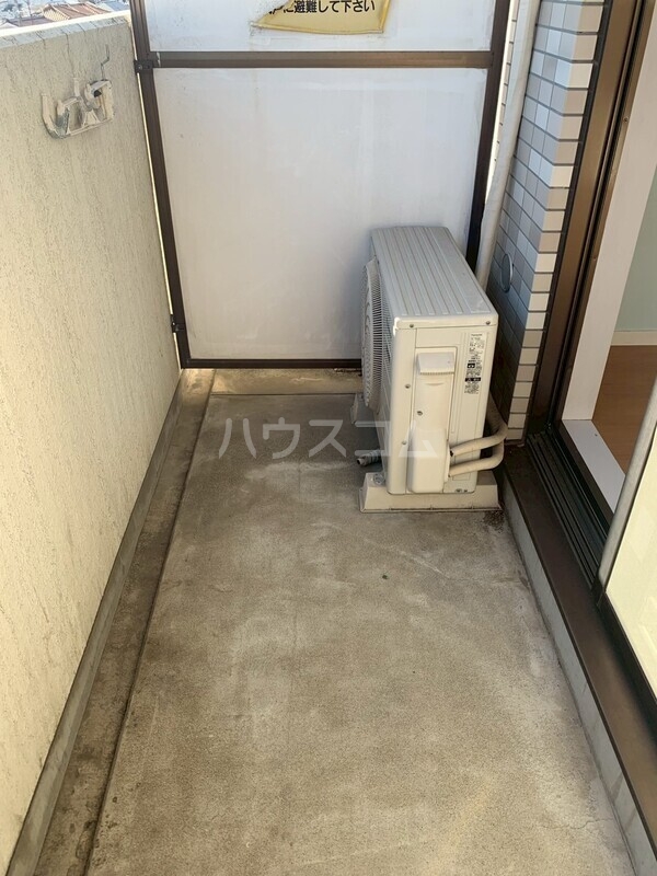 19/30 バルコニー