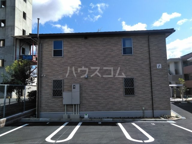2/30 外観