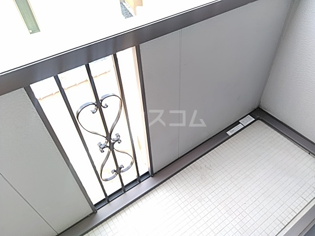 13/26 バルコニー