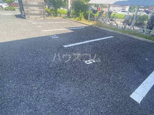 14/24 駐車場