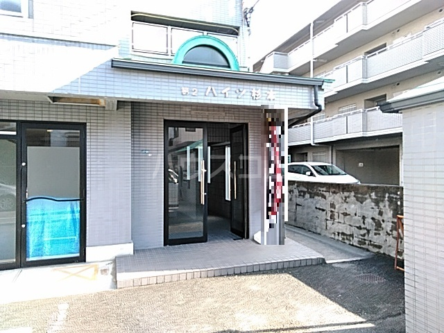 16/26 エントランス