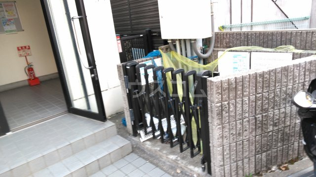 14/24 エントランス