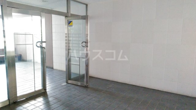 16/24 エントランス