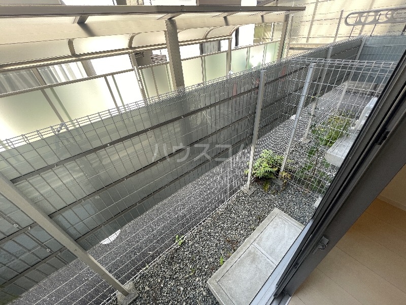 14/30 バルコニー