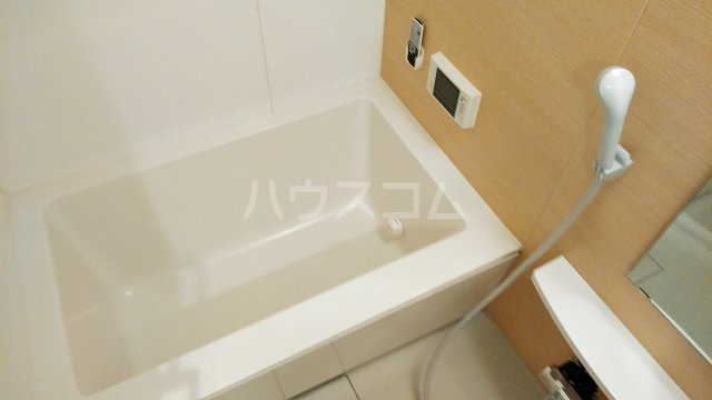 14/30 浴室