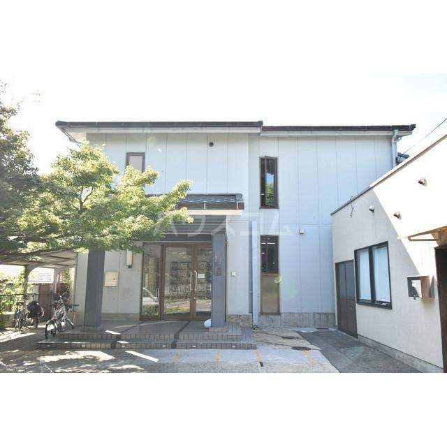 14/16 エントランス