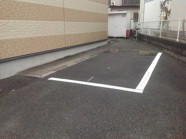 15/16 駐車場