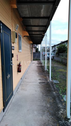 26/29 エントランス