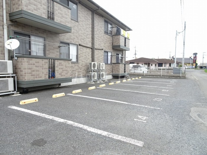 17/19 駐車場