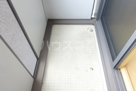 14/22 バルコニー