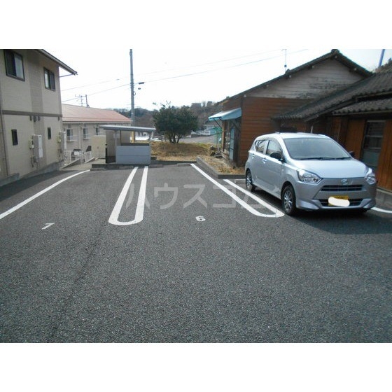 14/15 駐車場