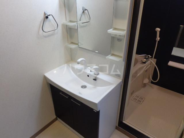 17/28 洗面