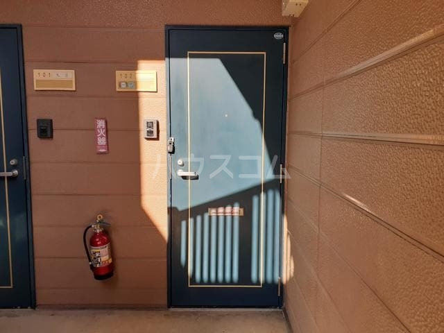 13/20 エントランス