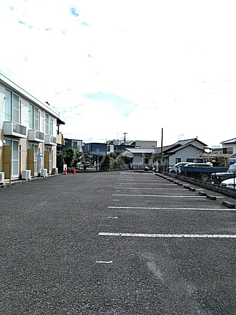 2/10 駐車場