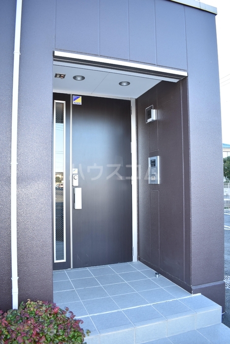 2/13 エントランス