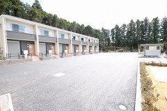 25/26 駐車場