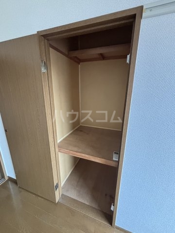 13/30 収納