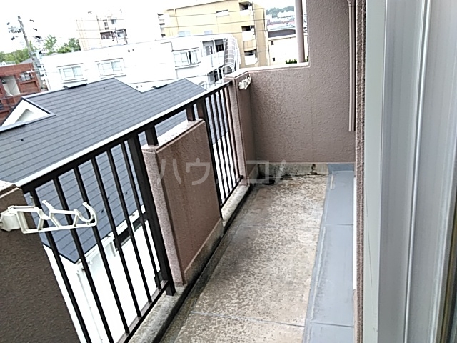 20/30 バルコニー