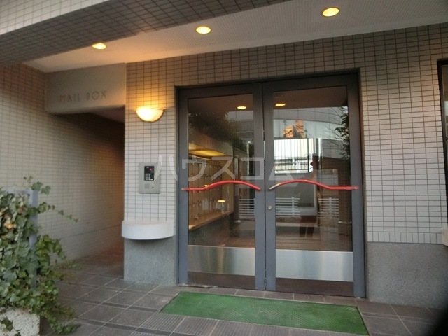 3/5 エントランス