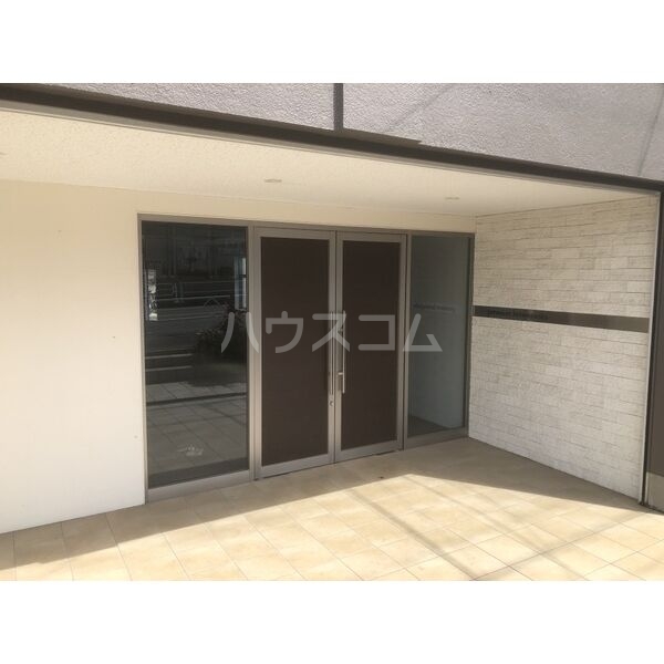 15/24 エントランス