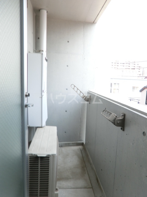 13/27 バルコニー