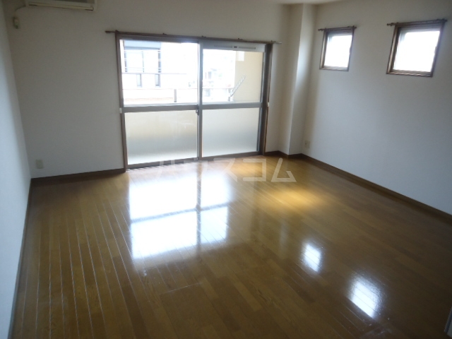 3/25 リビング/ダイニング