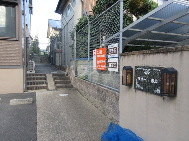 2/5 エントランス