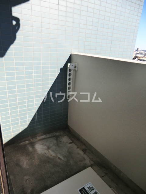 23/30 バルコニー