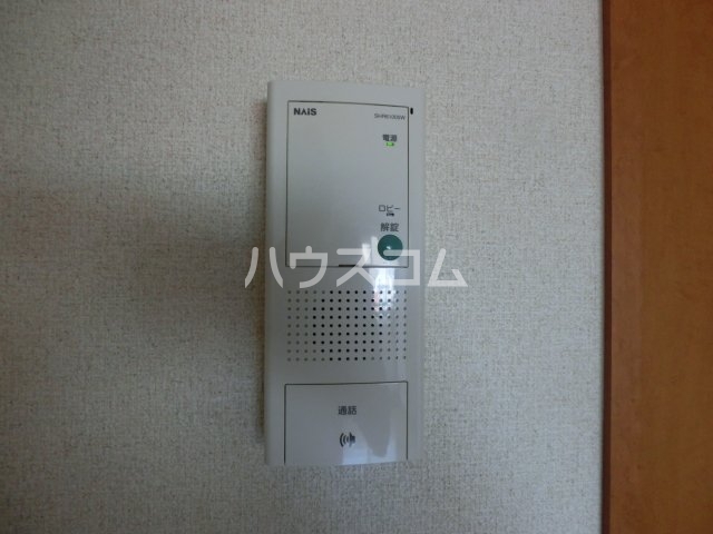 21/28 エントランス