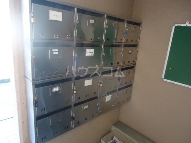 16/26 エントランス