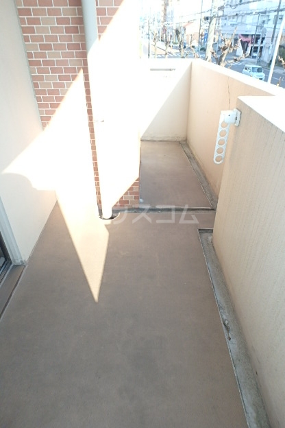 15/26 バルコニー