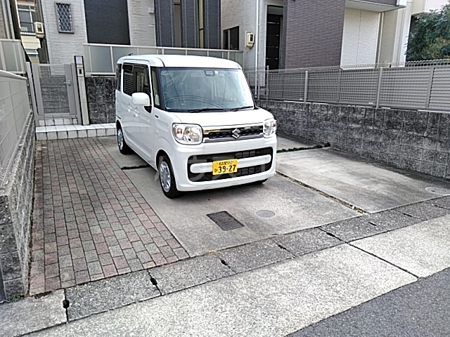 26/30 駐車場