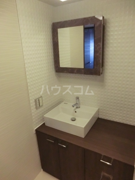 17/30 洗面