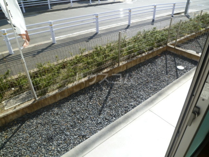 14/23 バルコニー