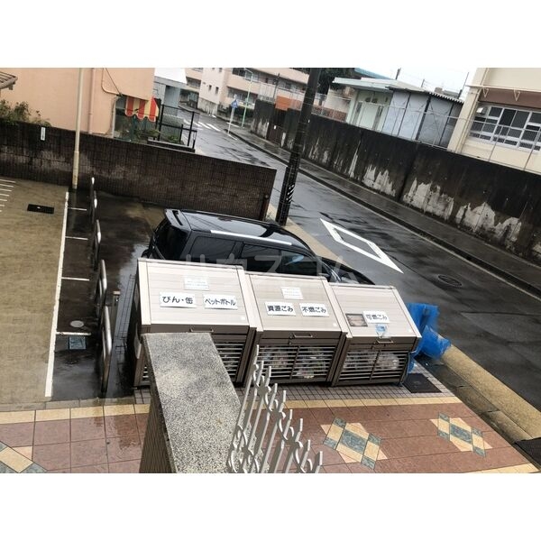 14/22 駐車場